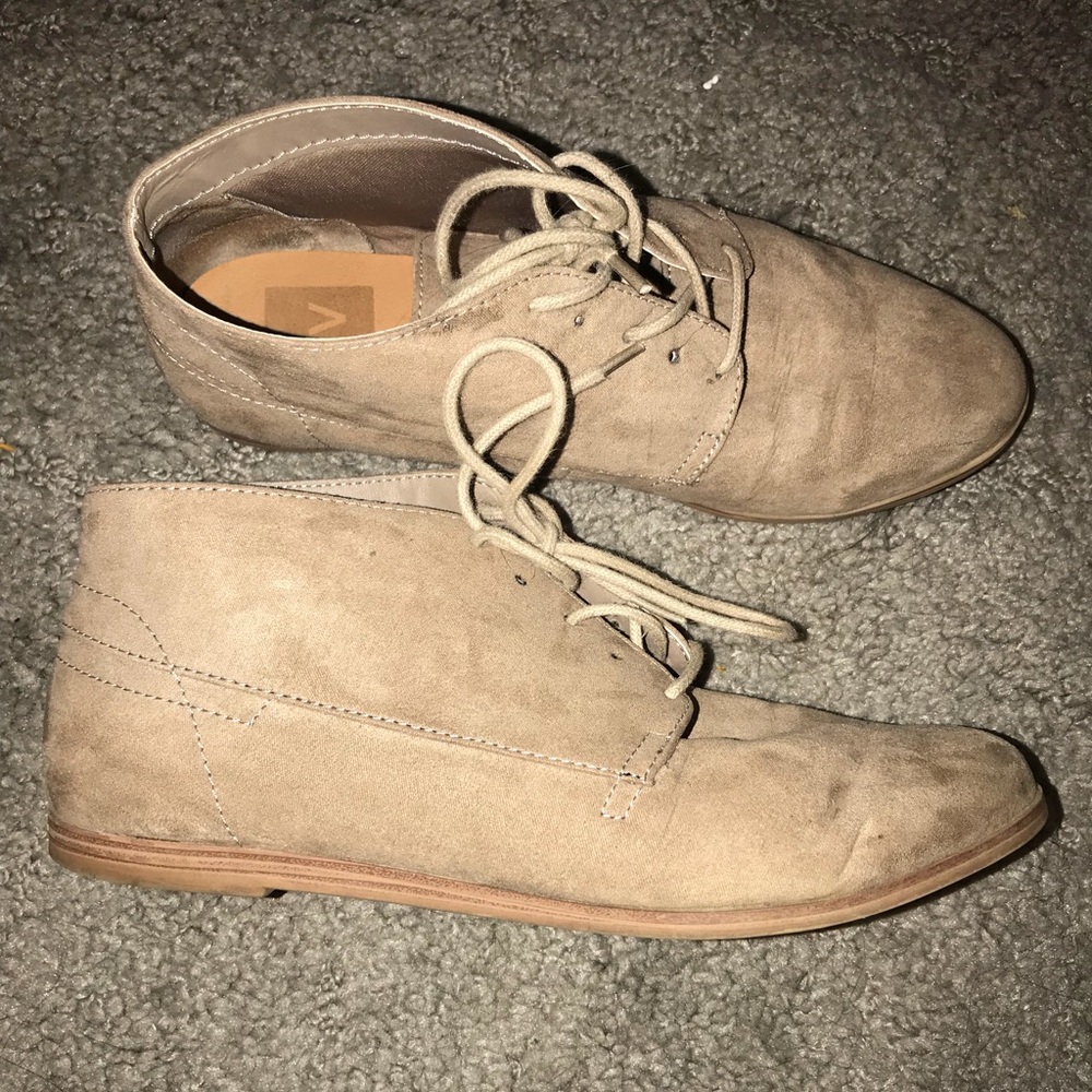 Ankle booties